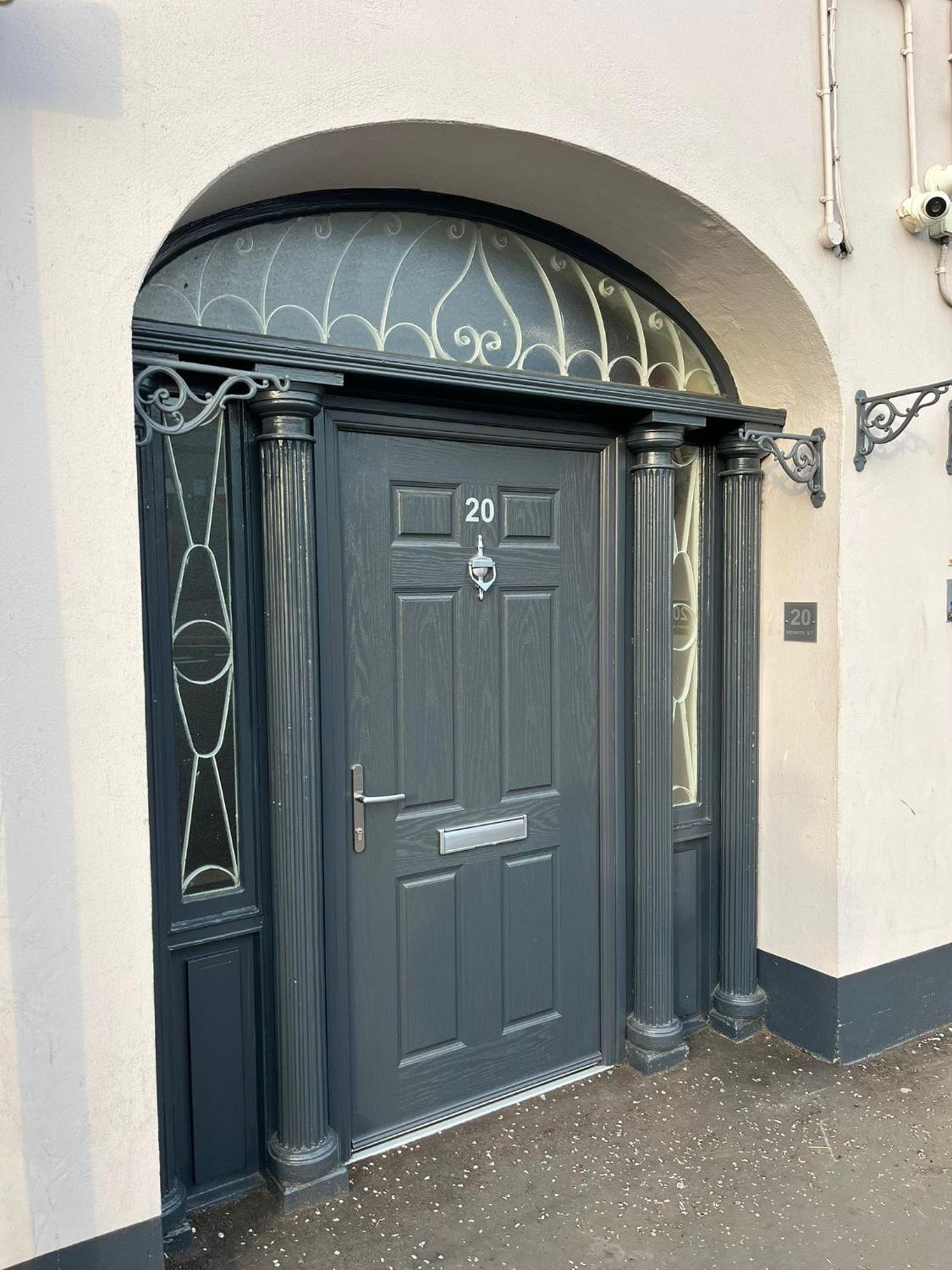 3 Bedroom Apartment, Ballymena, The Wee Stop Gap Eksteriør bilde